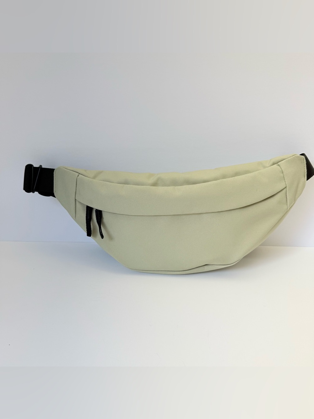 NWOT Everlane The ReNew Transit Sling Bag Sage Green Crossbody Belt Bag Unisex